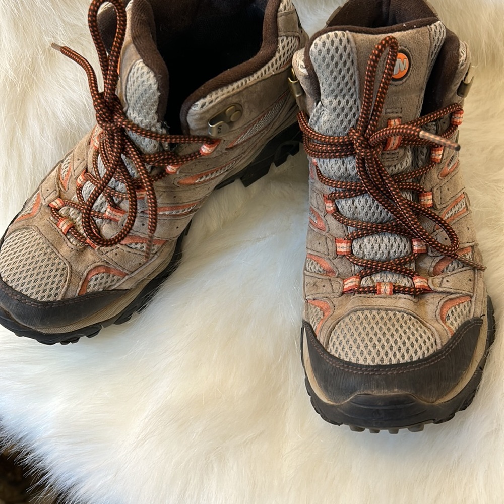 Merrell Hiking Boots Size 8 - Picture 6 of 10